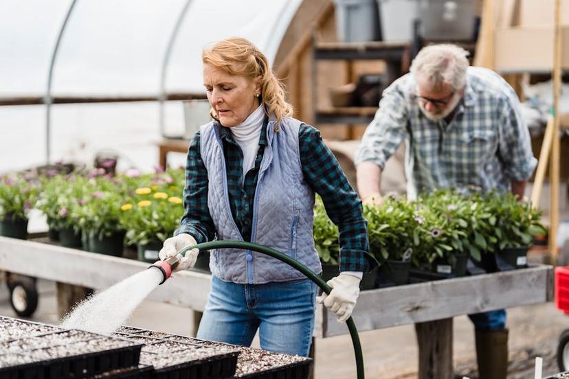 Organize Your Garden Tools with the Right Container