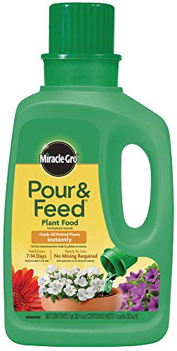 Miracle-Gro Pour & Feed Plant Food, Fertilizer Instantly Feeds Live Plants, For Outdoor & Indoor Plants in Containers, 32 oz. image